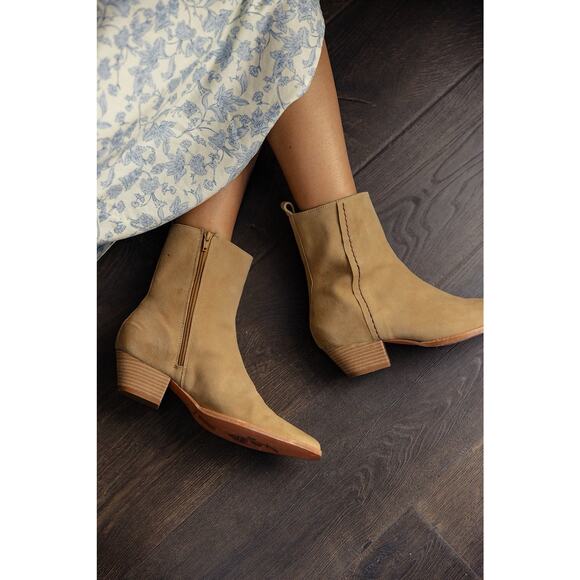 NEW Free People Bowers Suede Leather Embroidered Ankle Boots Tan 37 Pointed Toe - Picture 4 of 6